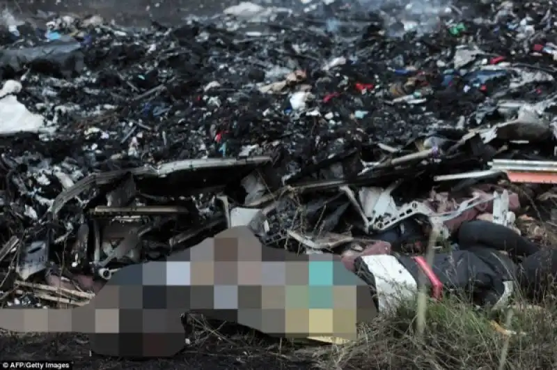 la tragedia del volo mh17 della malaysia airlines 27