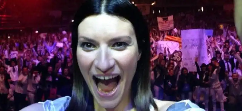 laura pausini 4