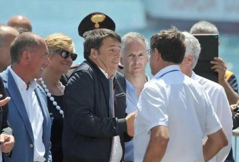 matteo renzi concordia genova