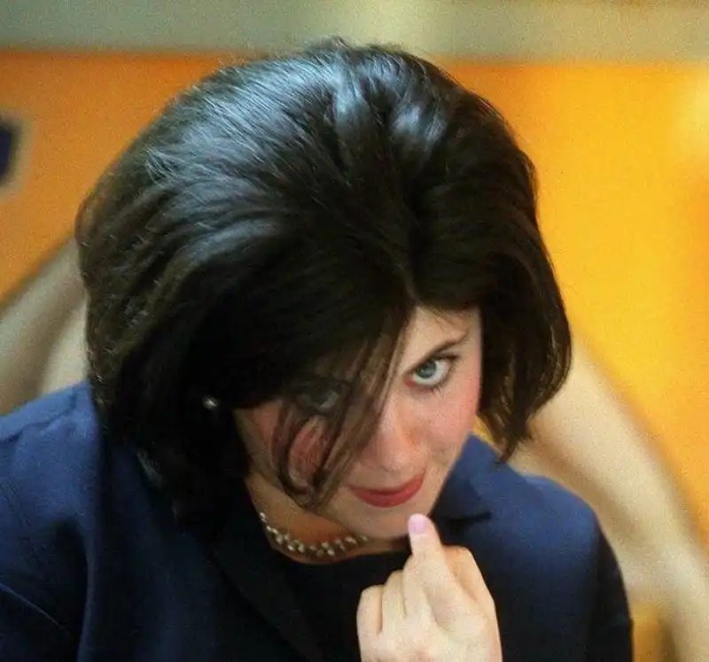 MONICA LEWINSKY