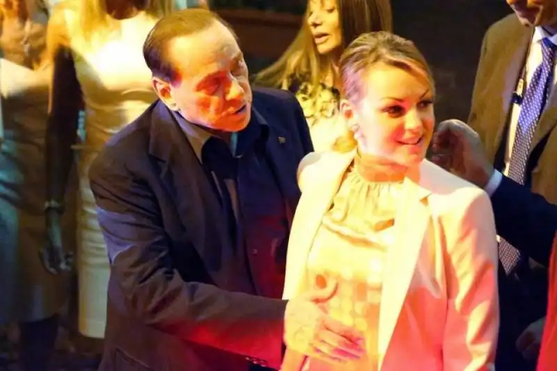 roma   cena pascale berlusconi   