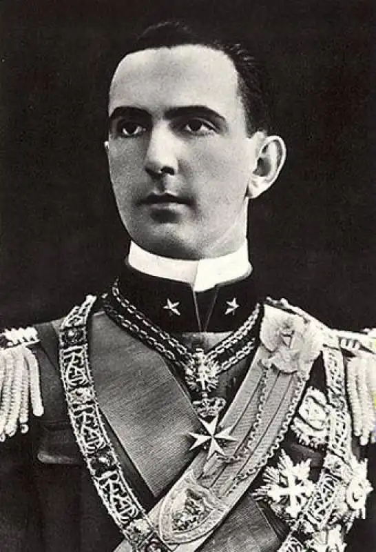 UMBERTO II DI SAVOIA RE DI MAGGIO