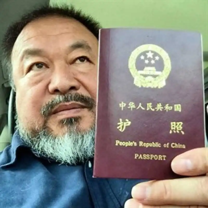 ai weiwei passaporto