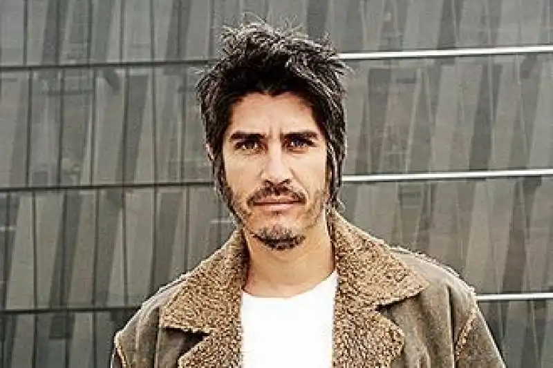 alejandro aravena mori