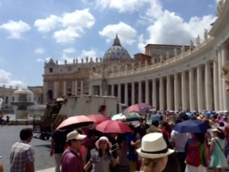 CAMIONCINO AMA SAN PIETRO