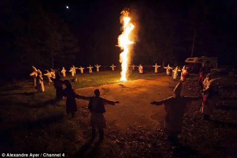 croce infuocata ku klux klan