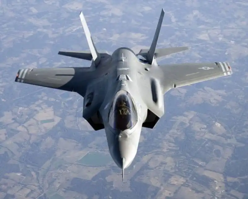 f 35