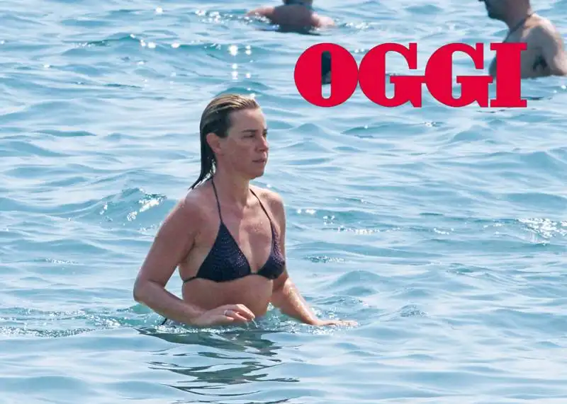 FEDERICA MOGHERINI AL MARE A CAPALBIO