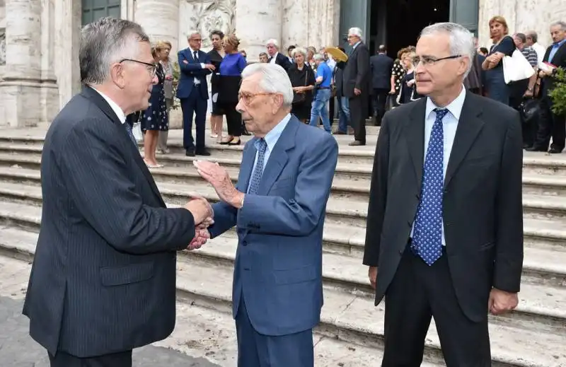 lamberto andreotti ringrazia arnaldo forlani col figlio alessandro