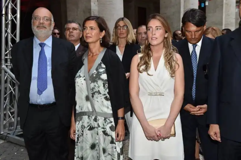 laura boldrini e maria elena boschi