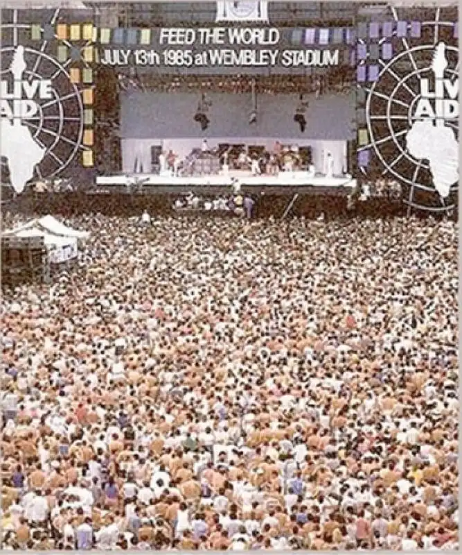 LIVE AID