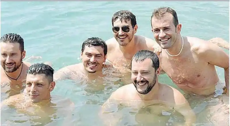 matteo salvini al fiume