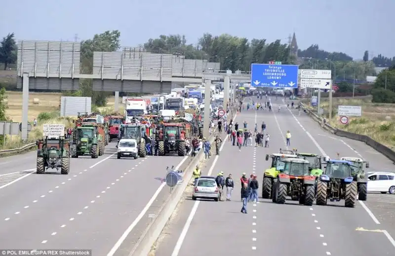 protesta agricoltori