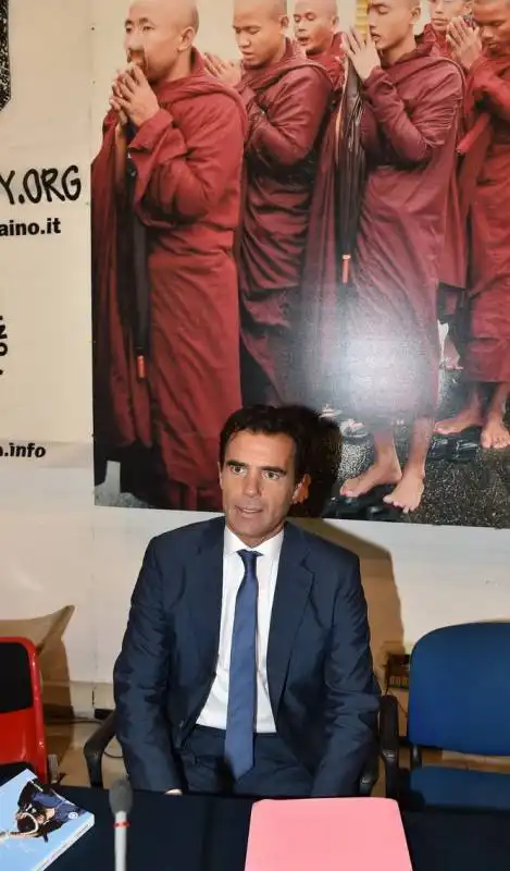 sandro gozi