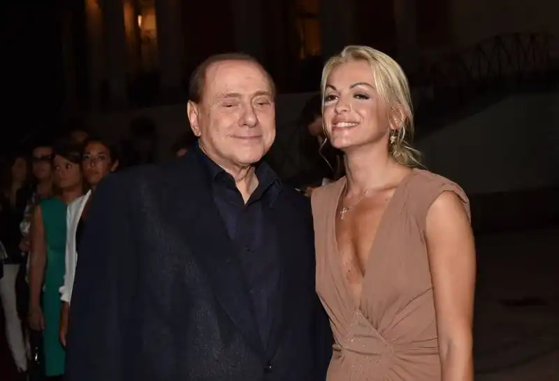 silvio berlusconi con francesca pascale