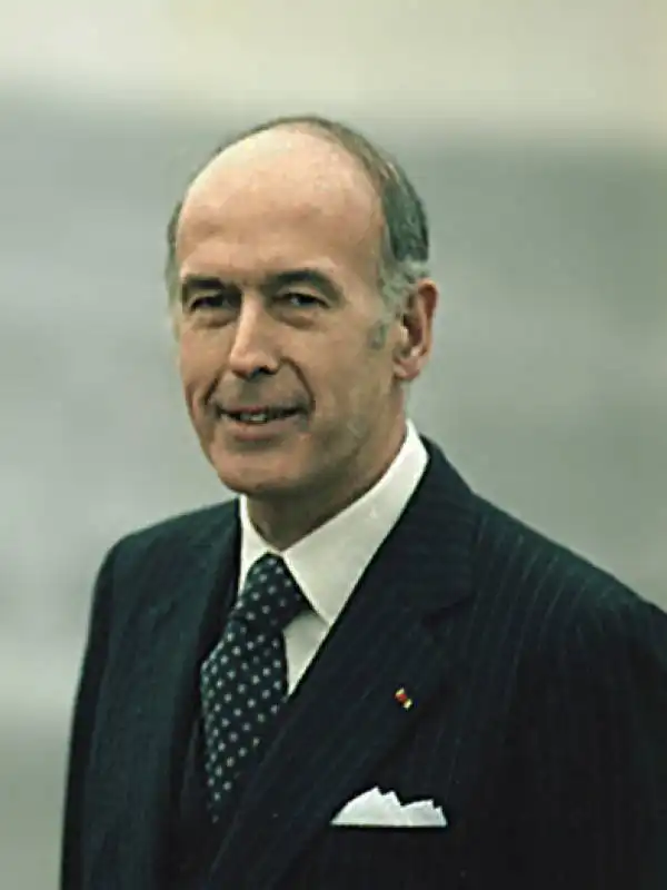 VALERY GISCARD D'ESTAING