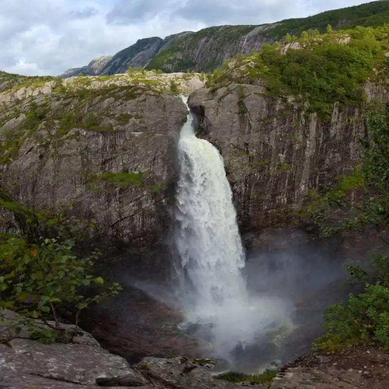 4   frafjord fiordi in norvegia