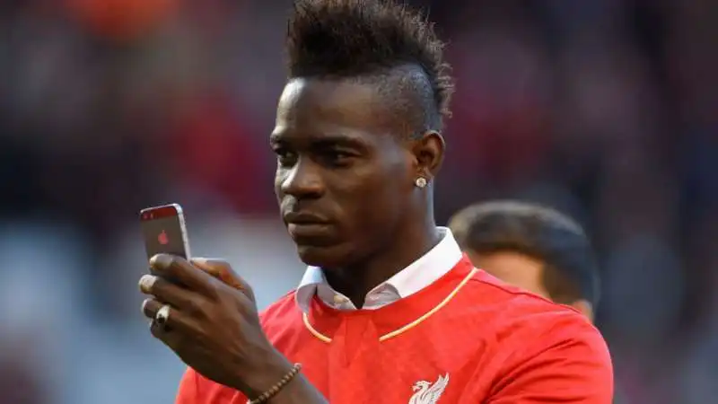 BALOTELLI LIVERPOOL