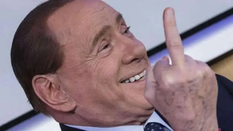 berlusconi dito