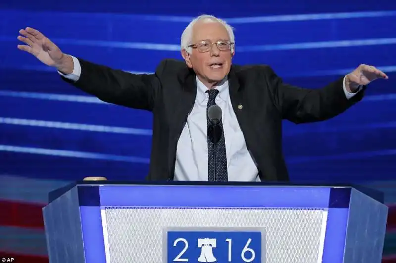 bernie sanders alla convention democratica 2