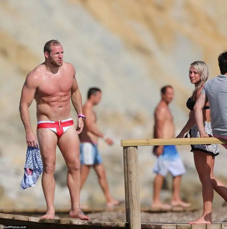 chloe madeley e james haskell a ibiza