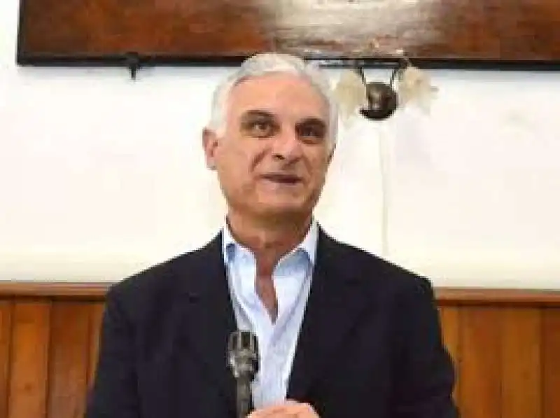 Giuseppe Canfora 