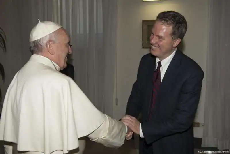 Greg Burke con Papa Bergoglio