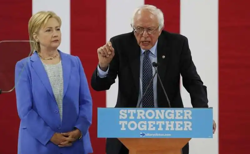 hillary clinton e bernie sanders