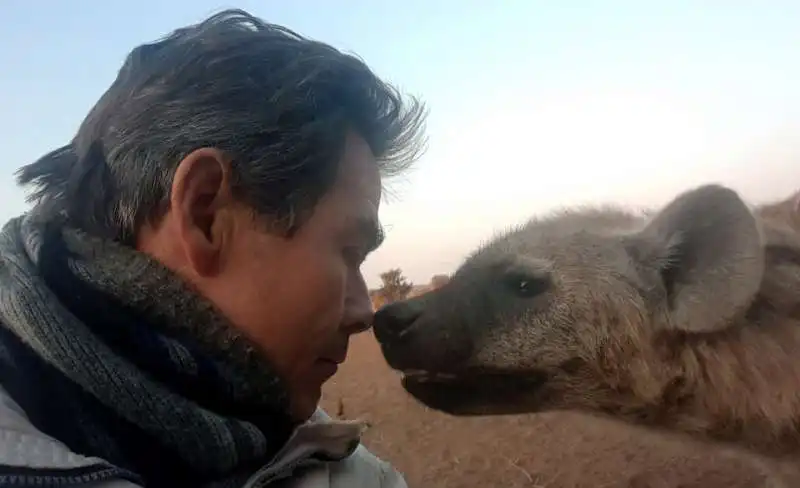 kim wolhuter selfie con iena