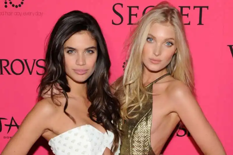 le modelle di victorias secret ospiti dello spring place