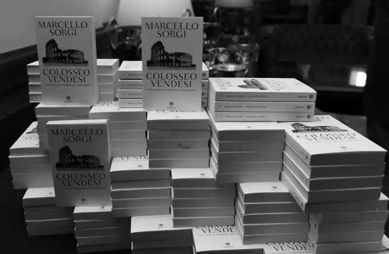 libro presentato