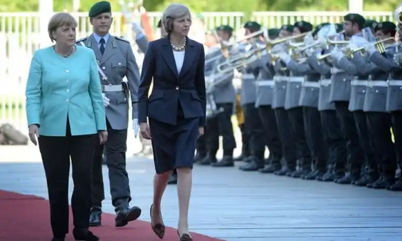 MAY E MERKEL A BERLINO 3