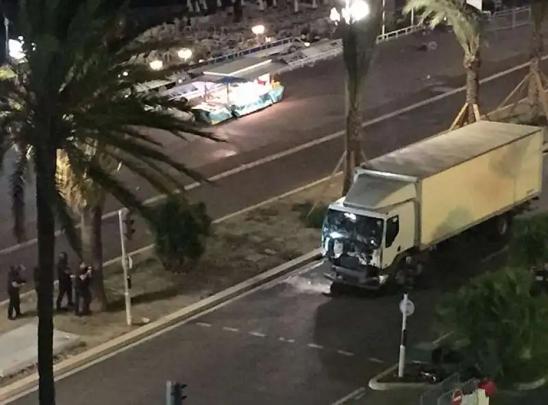 nizza attentato