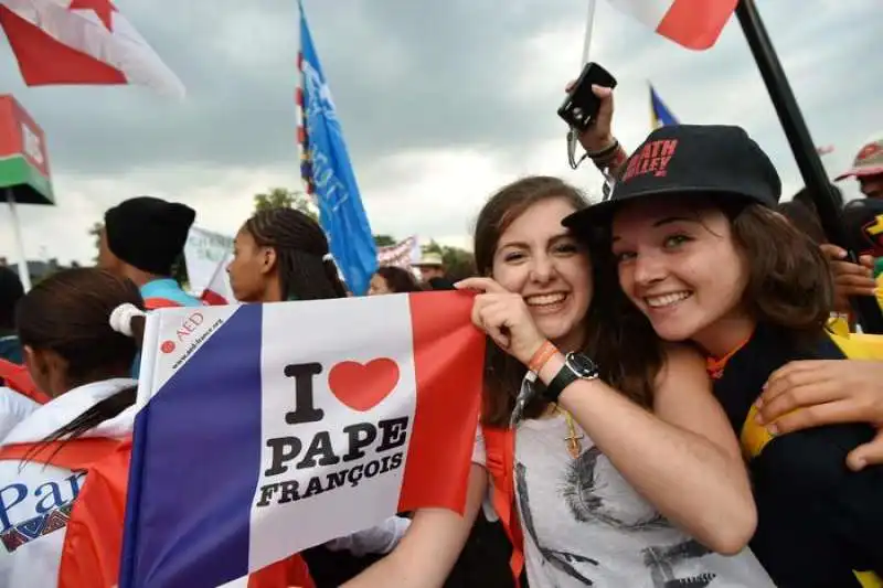 papa bergoglio in polonia  