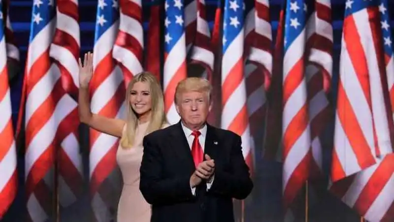 TRUMP ACCETTA LA CANDIDATURA - CON IVANKA