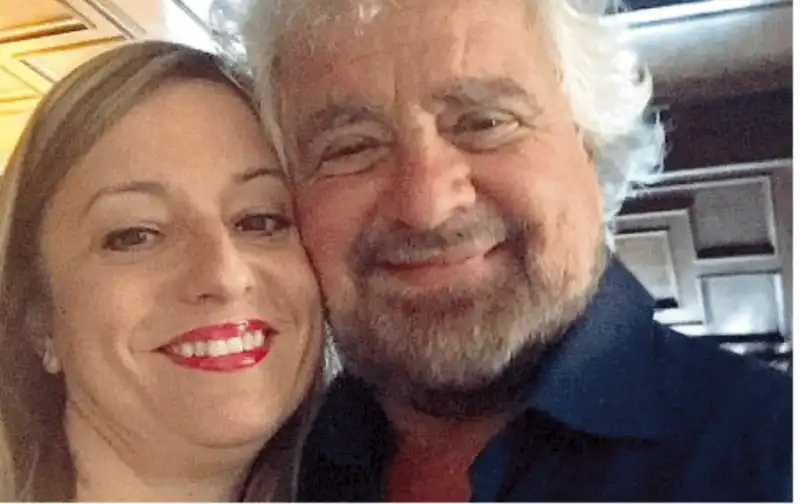 BEPPE GRILLO CON ROBERTA LOMBARDI