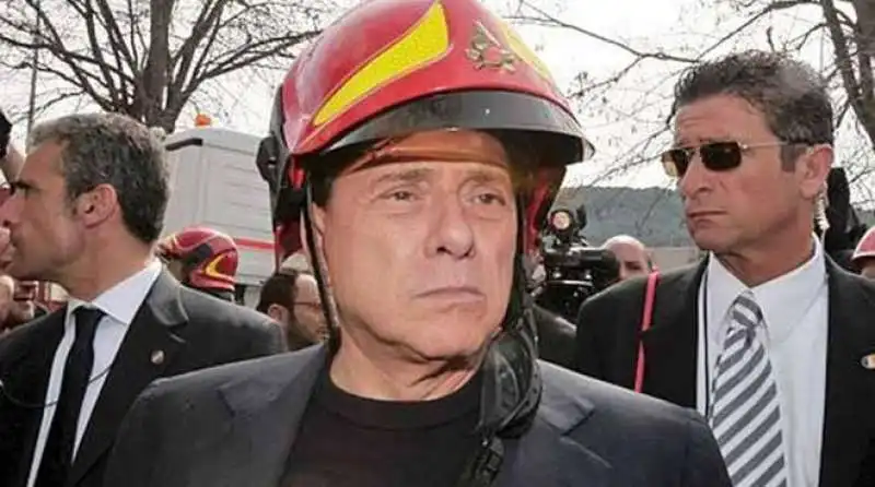 berlusconi a l aquila