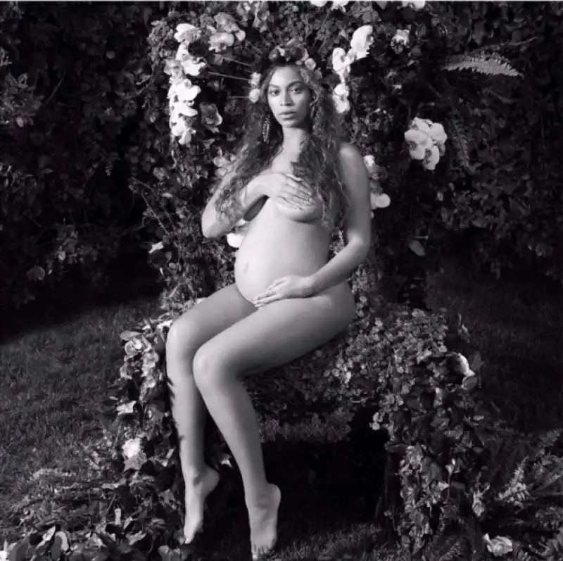 BEYONCE CON IL PANCIONE