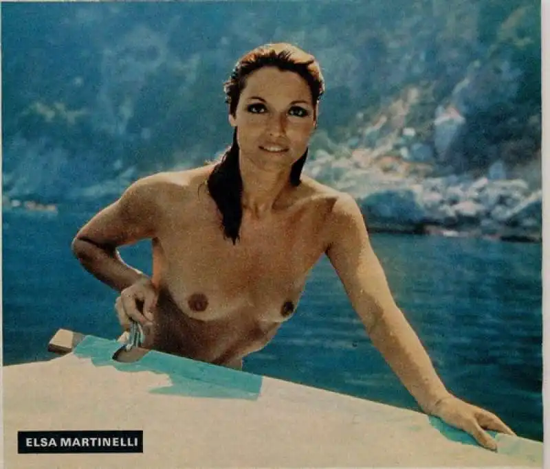 ELSA MARTINELLI AL MARE