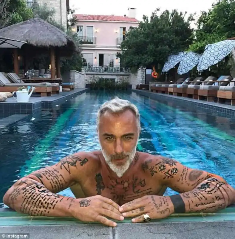 gianluca vacchi 49 anni