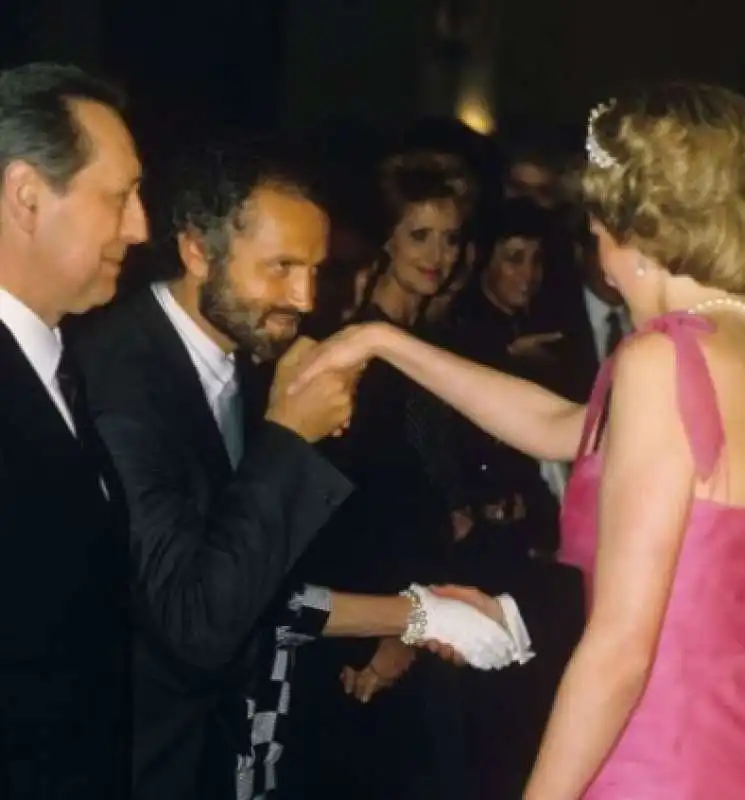 GIANNI VERSACE E LADY DIANA