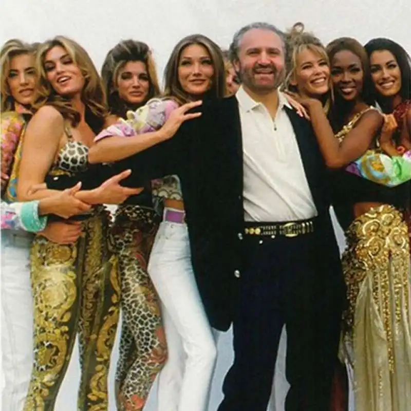 GIANNI VERSACE TRA LE SUE TOP MODEL