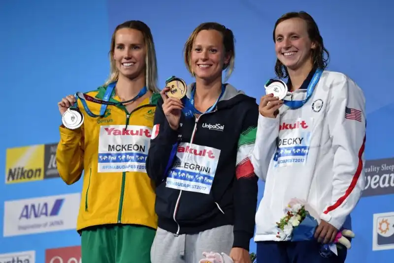 IL PODIO CON LEDECKY E MCKEON