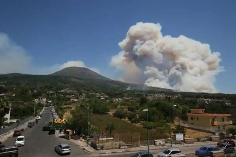 incendi sul vesuvio 7