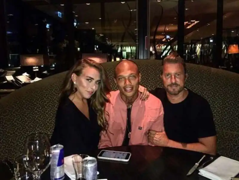 jeremy meeks con chloe e il manager