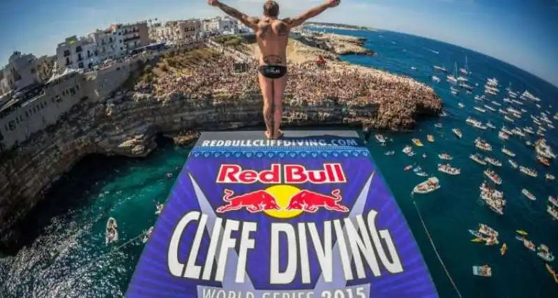 RED BULL CLIFF DIVING A POLIGNANO