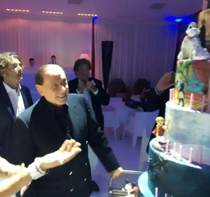 silvio berlusconi e il compleanno di francesca pascale