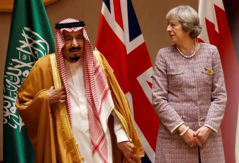 theresa may con salman re saudita