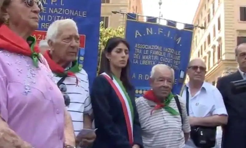 VIRGINIA RAGGI CONTESTATA A SAN LORENZO