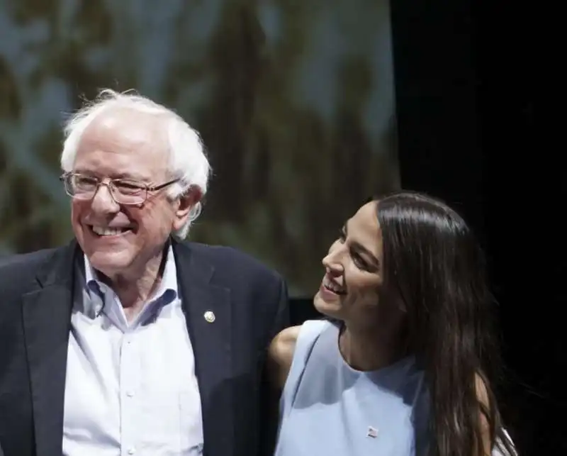 alexandria ocasio cortez bernie sanders 2